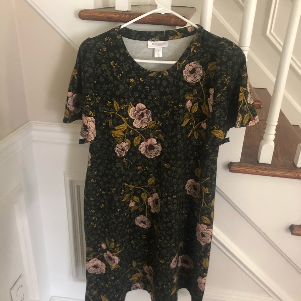 Maternity dress